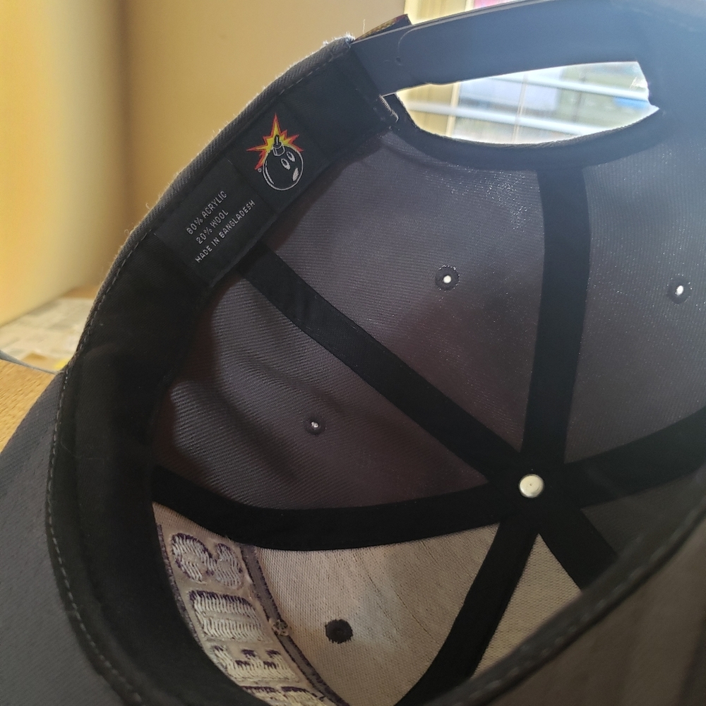 The Hundreds snapback - Picture 3 of 3